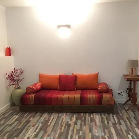Chez Tom Et Jerry Apartment